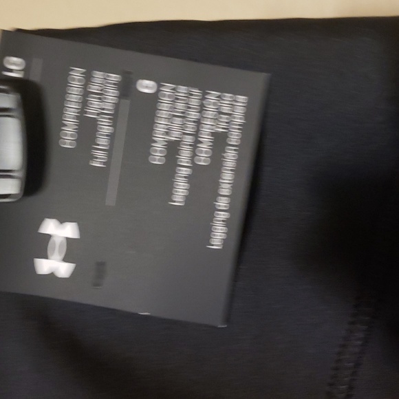 Ladies UnderArmour Workout Pants - Picture 5 of 7